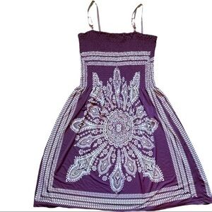 Neelam no size,dress fits S to XL, stretch top smocked, flowy, adjustable straps